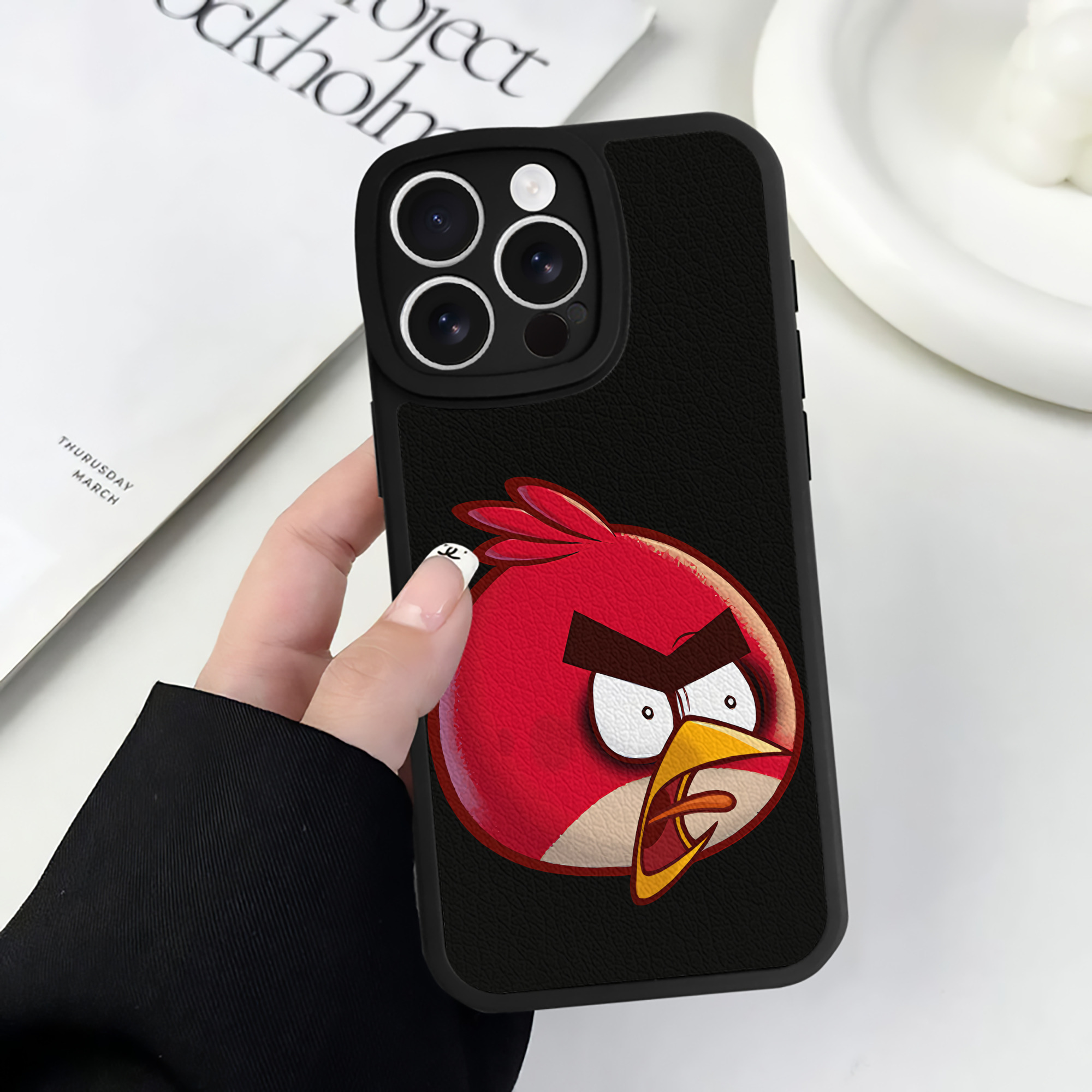 （画像用） Angry Birds アングリーバード 【iPhone 16シリーズ対応】シリコンスマホケース（レザー調） 材質：シリコン